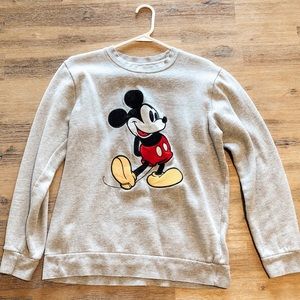 Mickey Mouse crew neck sweater♦️